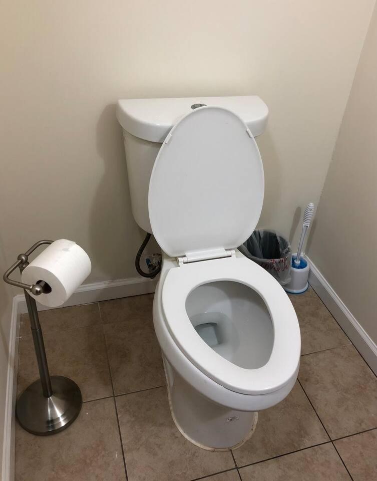 Large And Private 3 Bedroom And 1 Bathroom Apartment Near Newark International Airport Ewr And New York City Εξωτερικό φωτογραφία